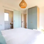 Nice Home In Creances With Sauna بيت للعطل *